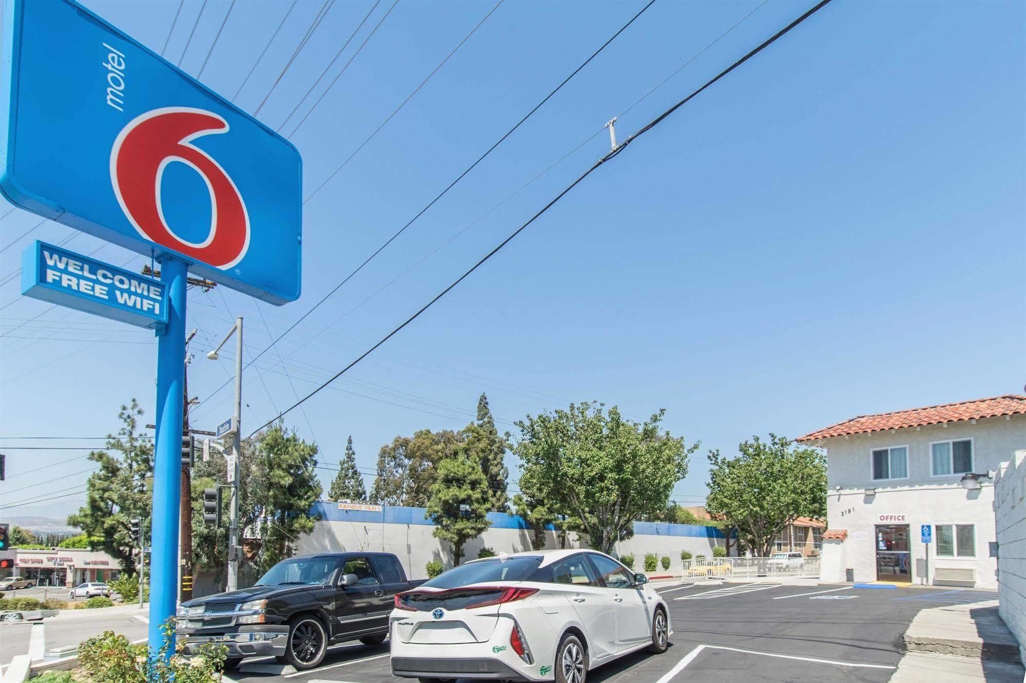 Motel 6-Orange, CA - Anaheim Exterior foto